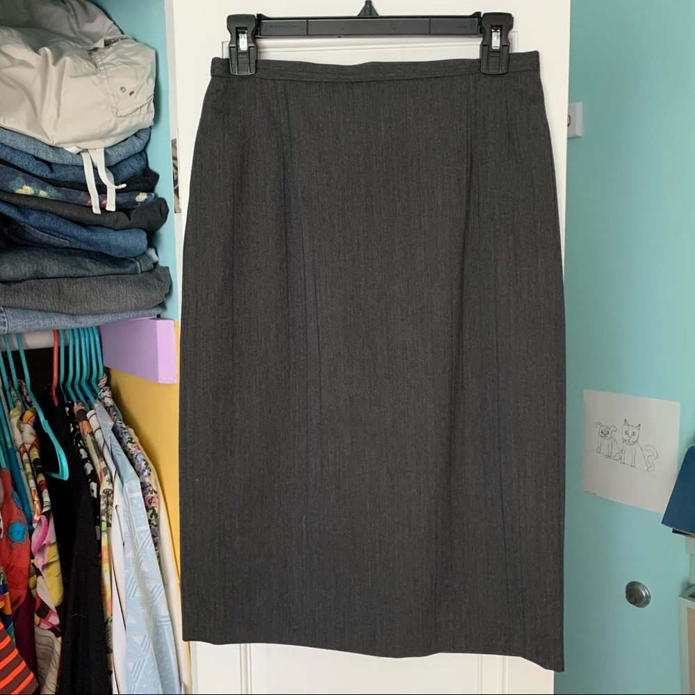 NWT Armani Gray formal pencil skirt